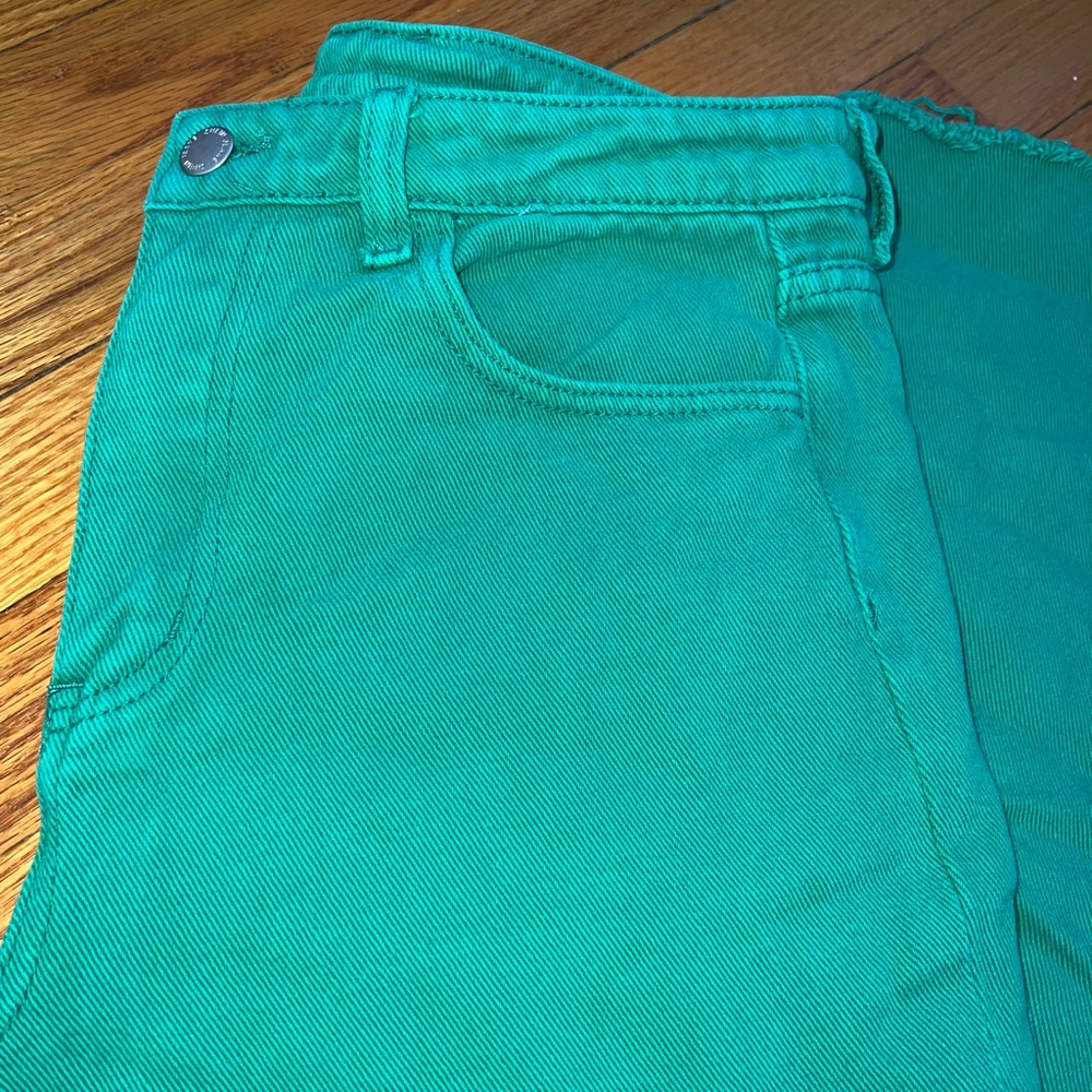 Jeans - Picture 2 of 4